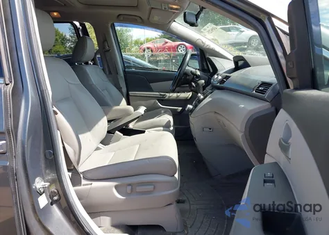 2013 Honda Odyssey Touring/Touring Elite from USA, damaged, VIN 5FNRL5H9XDB069722